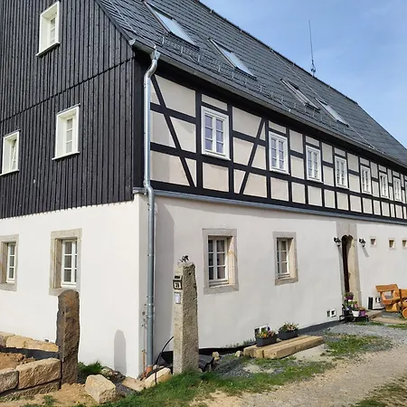 Apartment Im Sanierten Denkmal Max 3 Personen Fewo1