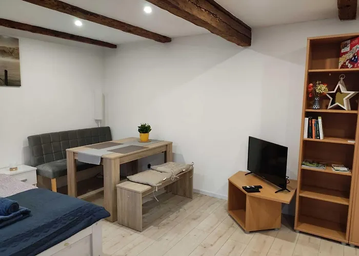 Im Sanierten Denkmal Max 3 Personen Fewo1 بيشوفسفيردا